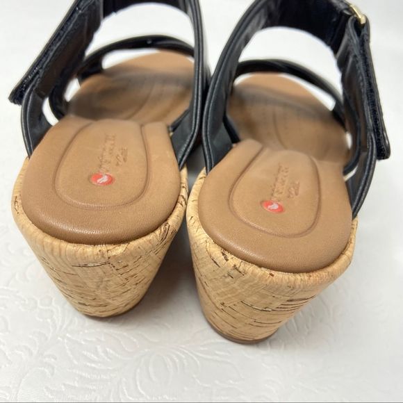 New CLARKS UNSTRUCTURED Un Plaza Sandals Black - Picture 4 of 8